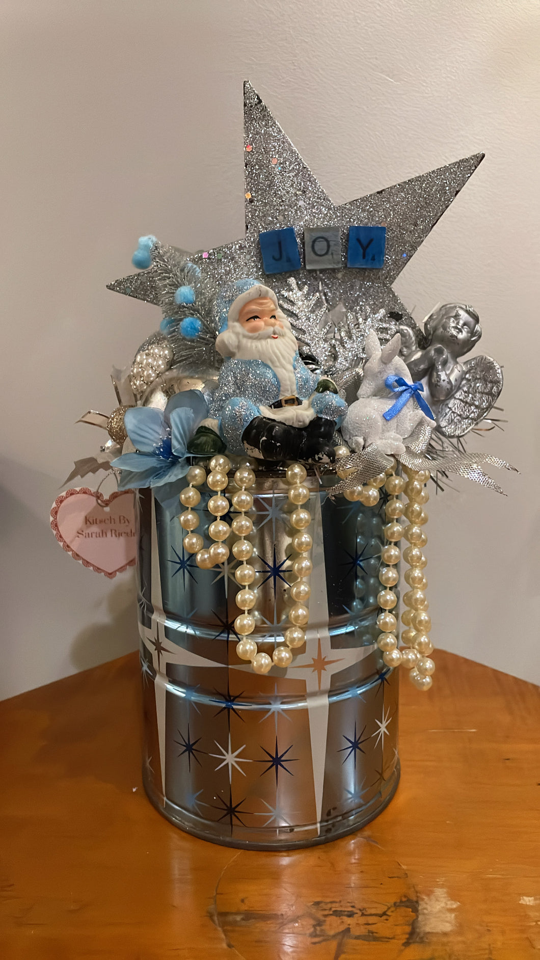 Blue and Silver Santa Tableau