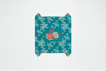 Load image into Gallery viewer, Kandem Queen Sea Green Cotton Cloth 110x110 - Lisa Corti
