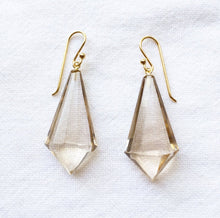 Load image into Gallery viewer, Champagne Quartz Fan Earrings - Bon Ton goods
