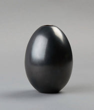 Load image into Gallery viewer, EGG VASE - Bon Ton goods
