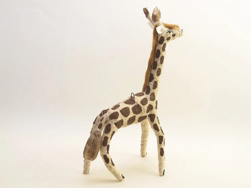 Giraffe Ornament/Figure - Bon Ton goods