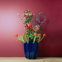 Load image into Gallery viewer, Magnolia Vase - Bon Ton goods
