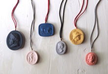 Load image into Gallery viewer, MEDUSA PENDANT - Bon Ton goods
