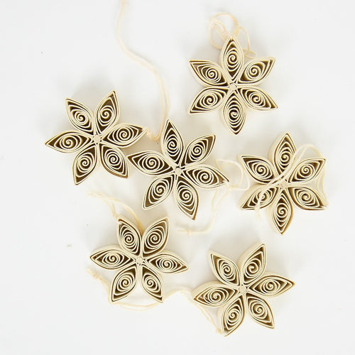 Quilled Mini Stars, Natural, 6-­pack - Bon Ton goods