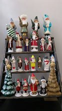 Load image into Gallery viewer, Santa Green &amp; Gold - Beaded - Bon Ton goods
