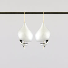 Load image into Gallery viewer, Snail earrings - Bon Ton goods
